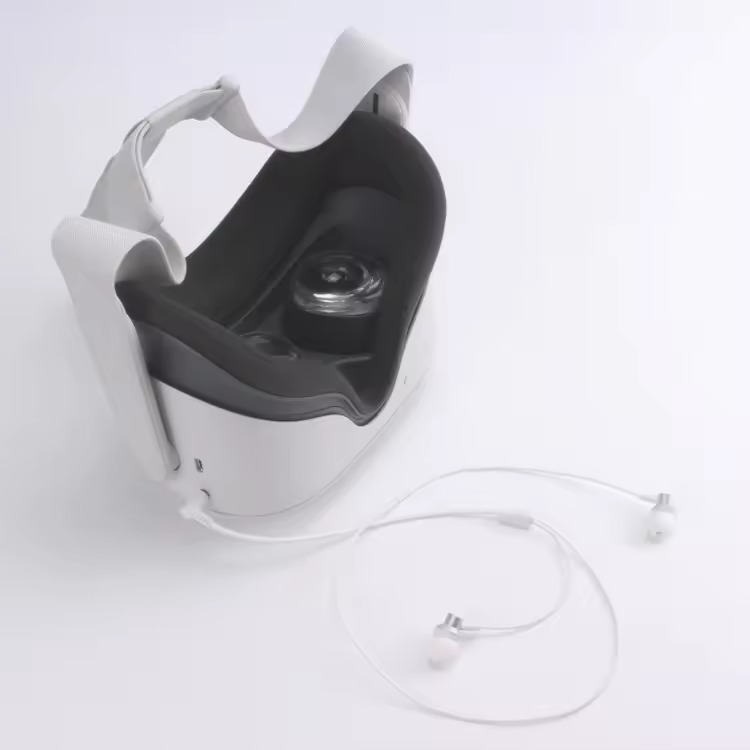    VR  Oculus Quest 2 9441
